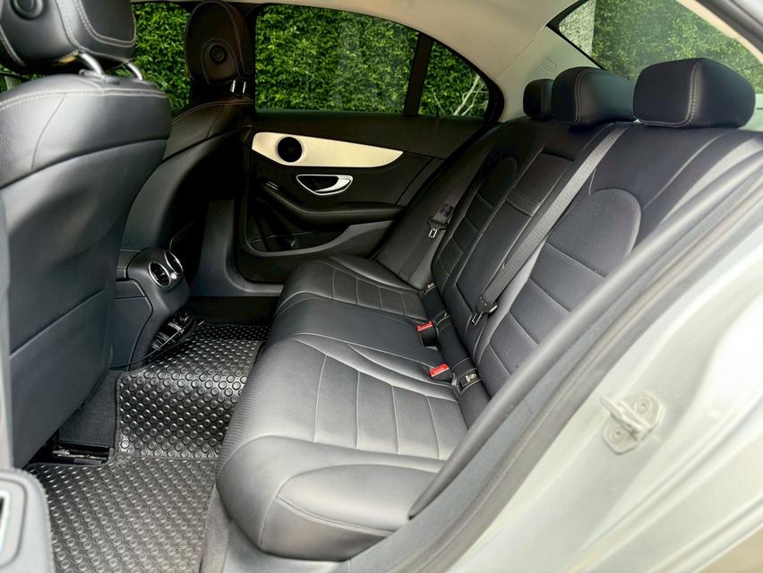 รหัสรถ PJP7212 2015 MERCEDES-BENZ C200 Avantgarde