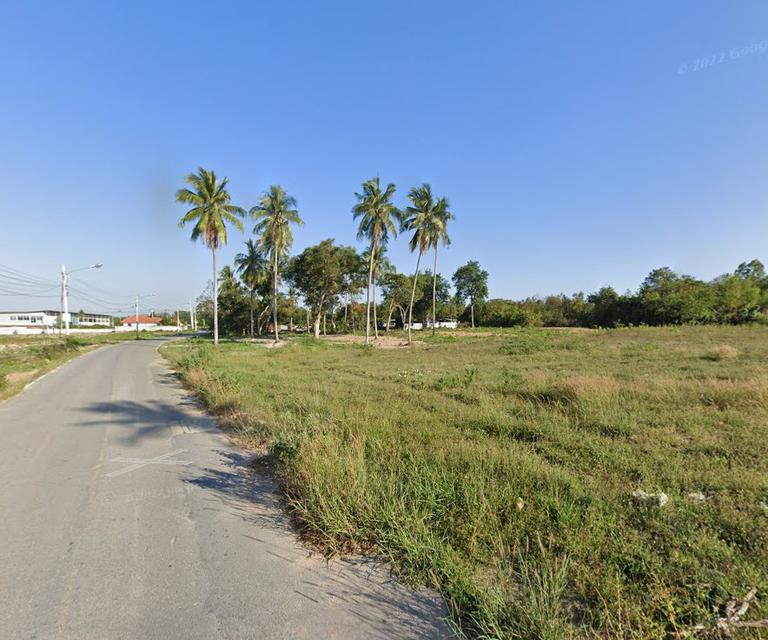 ขายที่ดินห้วยใหญ่ พัทยา 2 ไร่ ติดถนน2ด้านซอยทุ่งละหาน ใกล้หาดบ้านอำเภอ5กม. อ.บางละมุง ชลบุรี