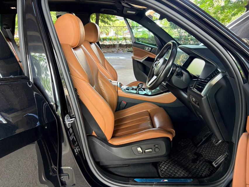 🚗 2022 BMW X5 xDrive30d M Sport AT รูปที่ 14