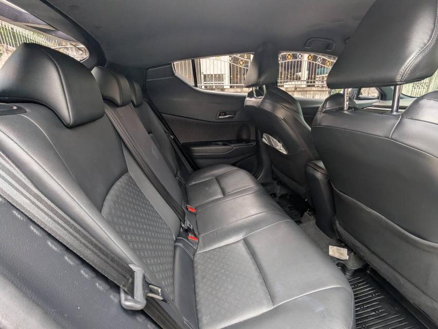 Toyota chr 1.8 mid 2019 มือสอง รูปที่ 4
