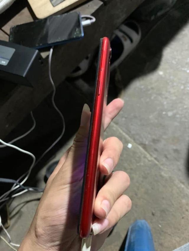 Oppo F5 สีแดงสภาพดี 3