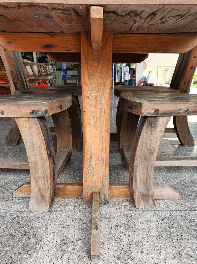 ขายโต๊ะ เก้าอี้ ทำจากไม้ต่อเรือโบราณทั้งหมด ซื้ออย่างดีมาจากอยุธยา 5