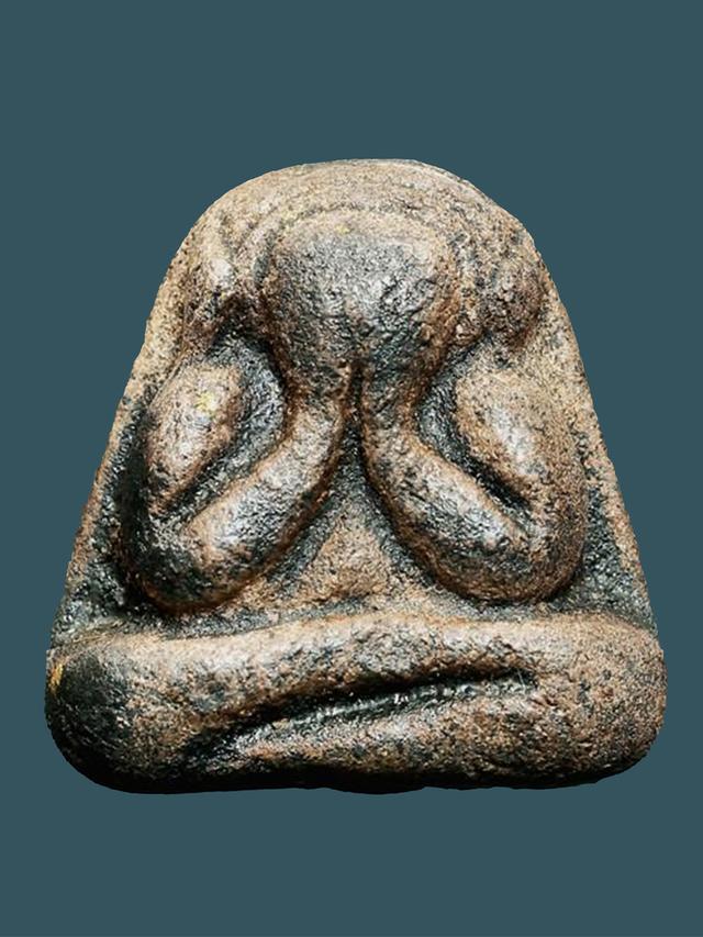 พระปิดตา หลวงพ่อแก้ว วัดเครือวัลย์ พิมพ์กลาง หลังเรียบ...เก่าๆ เดิมๆ สวยแชมป์