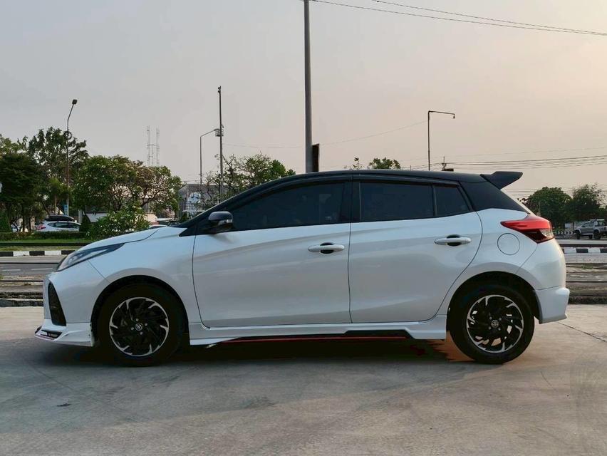 TOYOTA YARIS 1.2 Sport Premium (5 ประตู) ปี 2022💰 ราคาพิเศษเพียง 428,000 บาท เท่านั้น! 🔥 รูปที่ 3