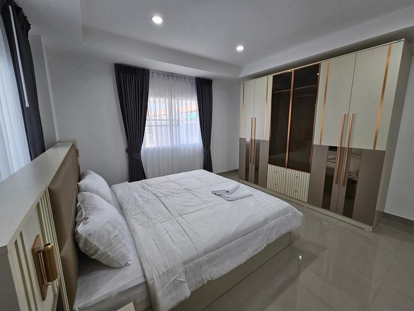 For rent Pool villa Pattaya Nongyai10 19