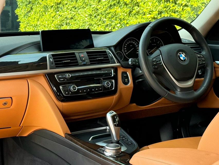 2020 BMW 320D GT MSPORT LCI รถมือเดียวออกป้ายแดง รถวิ่งน้อย เข้าศูนย์ตามระยะ รถไม่เคยมีอุบัติเหตุครับ รูปที่ 12