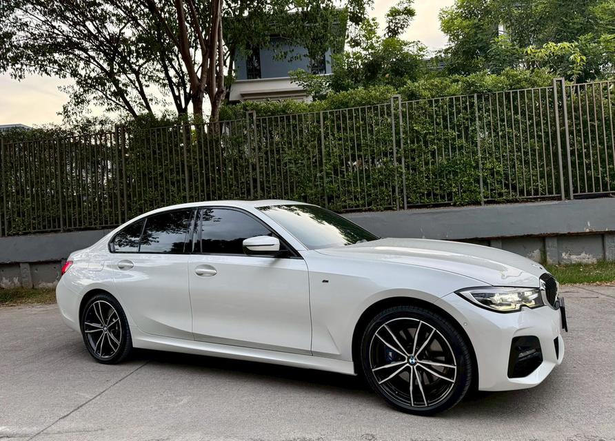 BMW 330e M-Sport ปี 2020 Bsi ยังเหลือถึง 25/08/2026 รูปย่อยที่ 3