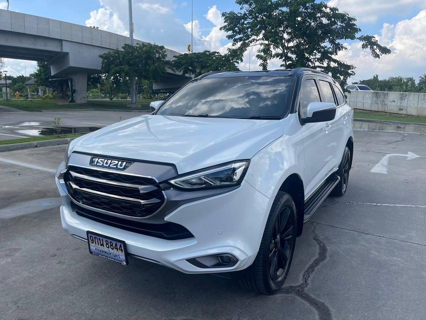 ขาย Isuzu MuX 3.0 4wd ปี23