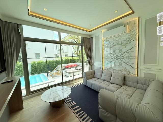 ให้เช่าบ้านเดี่ยว ย่านลาดกระบัง โครงการ เพอร์เฟค มาสเตอร์พีซ สุขุมวิท ซอยลาดกระบัง20/3 บ้านมีสระว่ายน้ำส่วนตัว บ้านหันหน้าไปทางทิศเหนือ 15