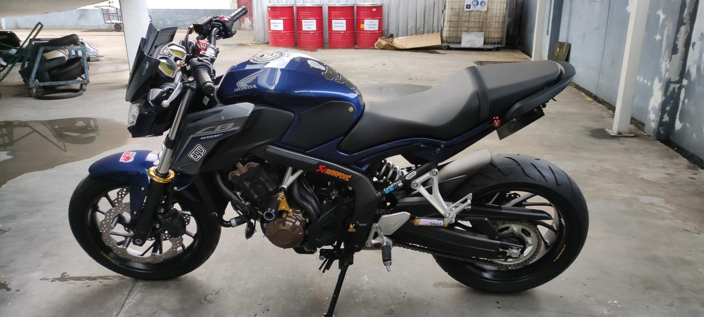 มอเตอร์ไซค์ Honda CB650F ปี 2017