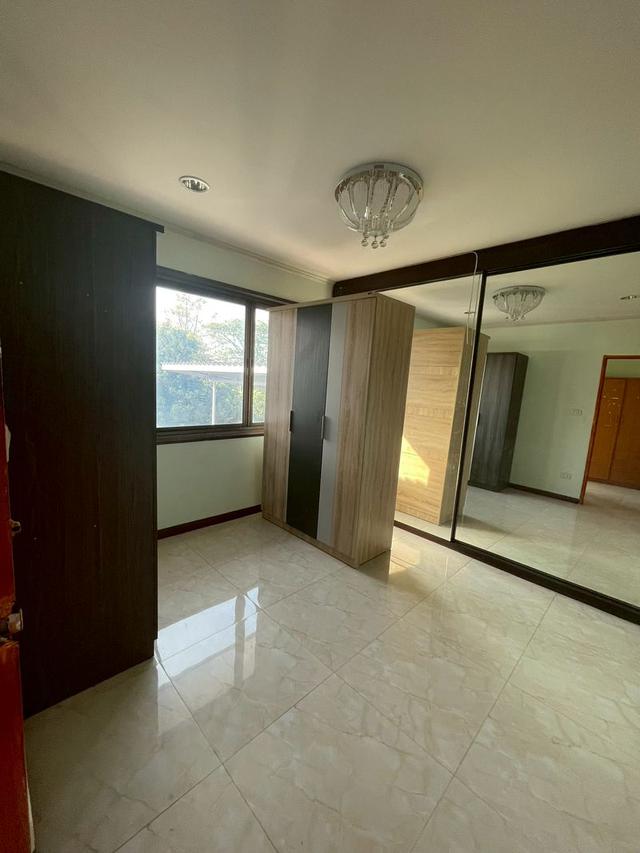 🏡 บ้านเดี่ยว 222 ตร.วา หมู่บ้านกฤษดานคร 25 มีบึงน้ำ + ศาลากลางน้ำ บรรยากาศเหมือนรีสอร์ท ราคา 12.5 ล้าน 15