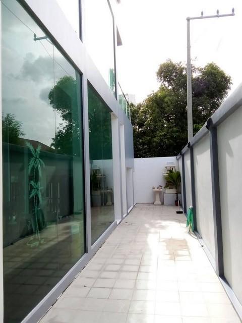 PP372 ขายบ้านเดี่ยว 3 ชั้น ซอยลาดพร้าว-วังหิน 47 ใกล้โชคชัย 4 เดินทางสะดวก 8