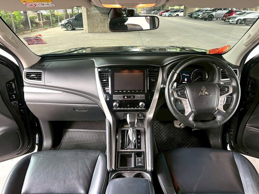 ขายรถ Mitsubishi pajero Sport 2.4GT ปี 2021 สีดำ เกียร์ออโต้ 15