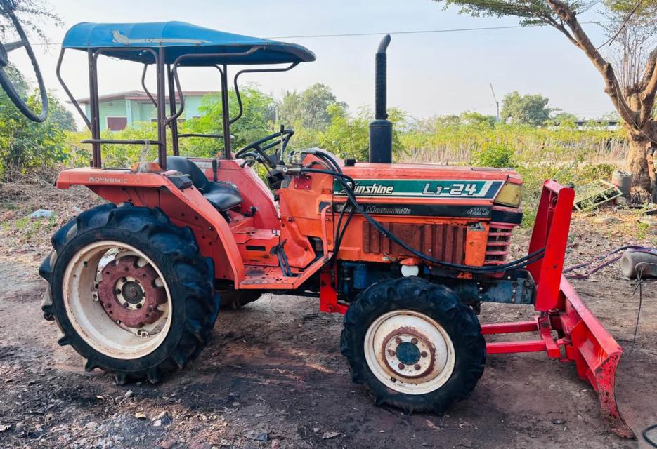 Kubota L1-24 รถไถสภาพดี 3