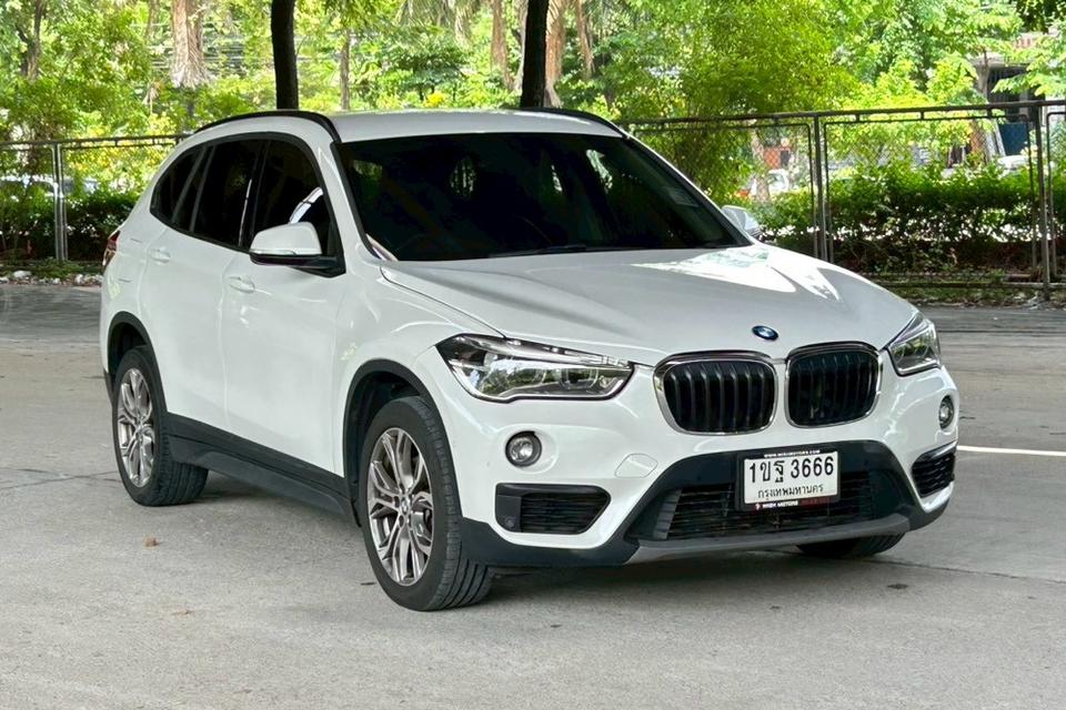 2020 BMW X1 1.5 Turbo sDrive18i Iconic AT รถสวย ขับดี พร้อมใช้งาน รูปที่ 3