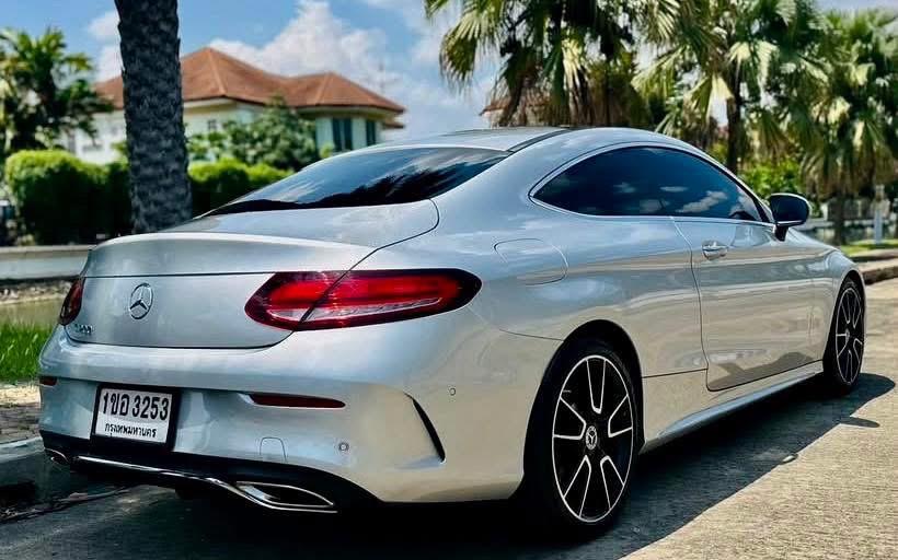 Mercedes-Benz C200 Coupe (Facelift) รูปที่ 2