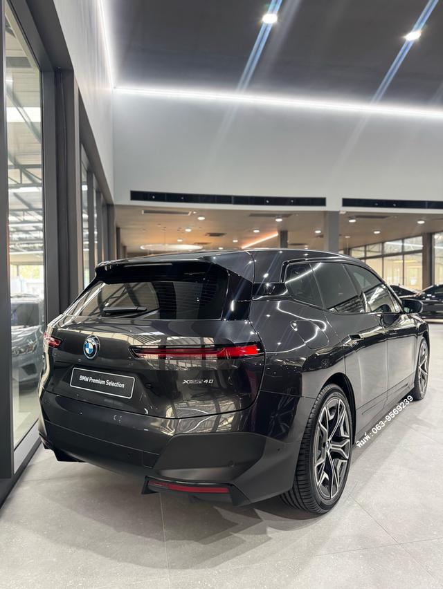 2022 BMW iX xDrive40 (ปรับสภาพก่อนส่งมอบ ประวัติดี ไม่มีอุบัติเหตุ)