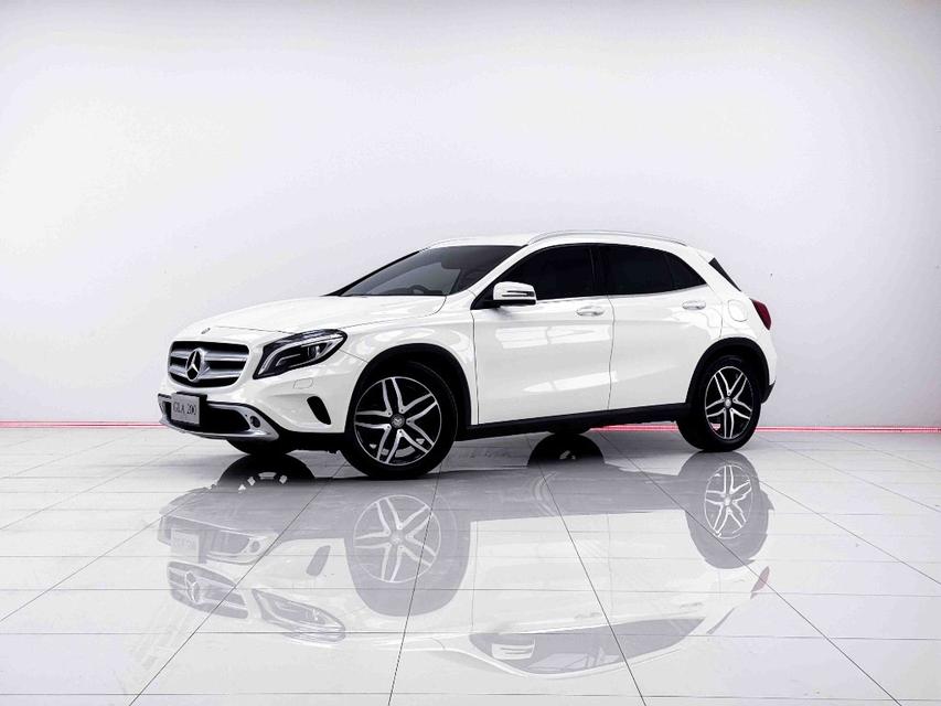 MERCEDES-BENZ GLA-CLASS GLA200 W156 2015