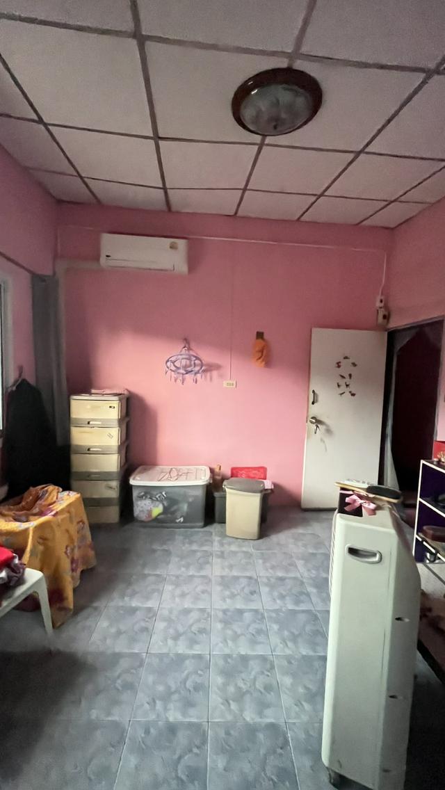 ขายตึกแถว 3 ชั้น ซอยประชาราษฎร์ สาย 1 ซอย 2 ใกล้รถไฟฟ้าสถานีบางโพ ,รถไฟฟ้าสายสีนำ้เงิน 10