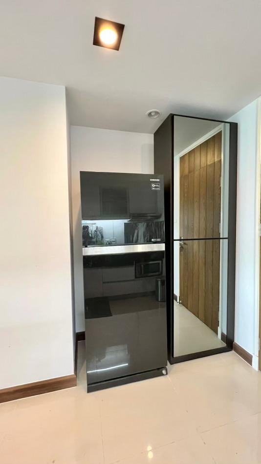 Premium Pool View Condo on High Floor – Supalai Premier @ Asoke 6