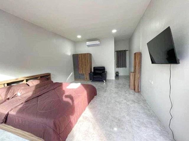 ฟลาวเวอร์แลนด์ พัทยา 800ตรม. Siam Country Club 3กม. Pool Villa ถ. พรประภานิมิตร คฤหาสน์บ้านเดี่ยว 12นอน 11น้ำ ใกล้อ่างเก 2