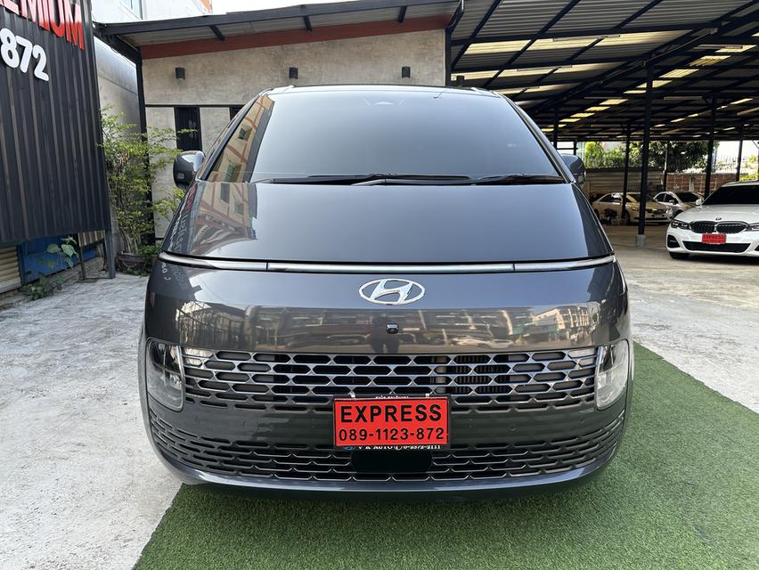 รถตู้ 11 ที่นั่ง HYUNDAI STARIA 2.2 SEL จดทะเบียนปี2022 ฝาท้ายไฟฟ้า บันไดข้างพับเก็บได้ รูปย่อยที่ 3