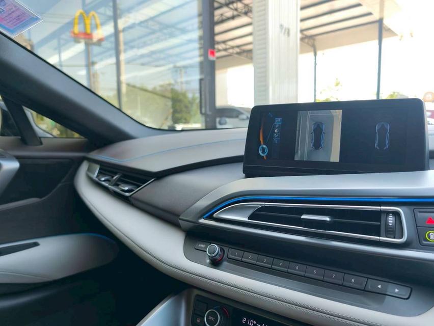 รหัสรถ KPV1648 2016 BMW i8 1.5 HYBRID Pure Impulse 8