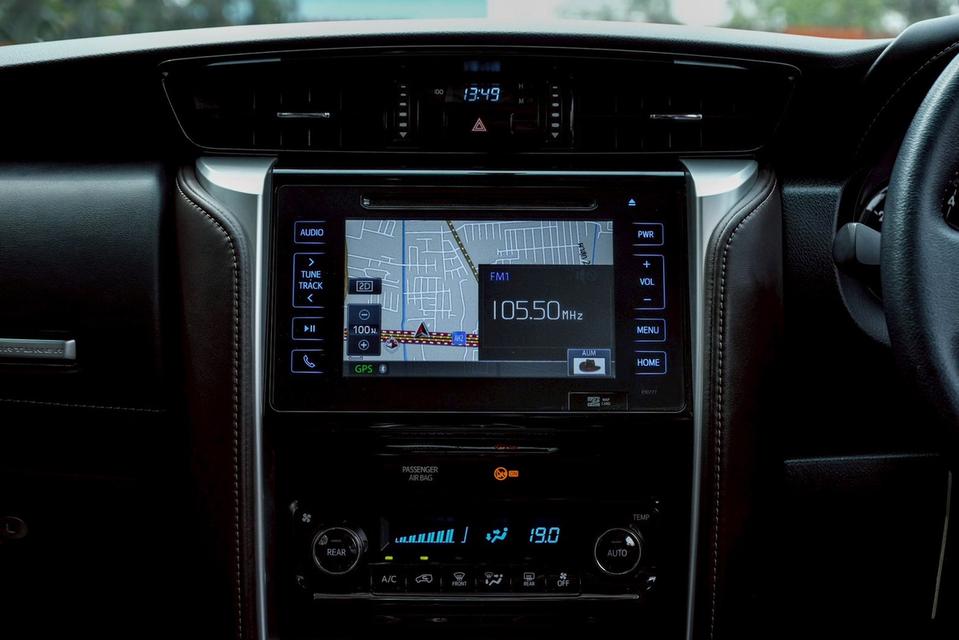 TOYOTA FORTUNER 2.4 V 2WD AT 2016 รูปที่ 18