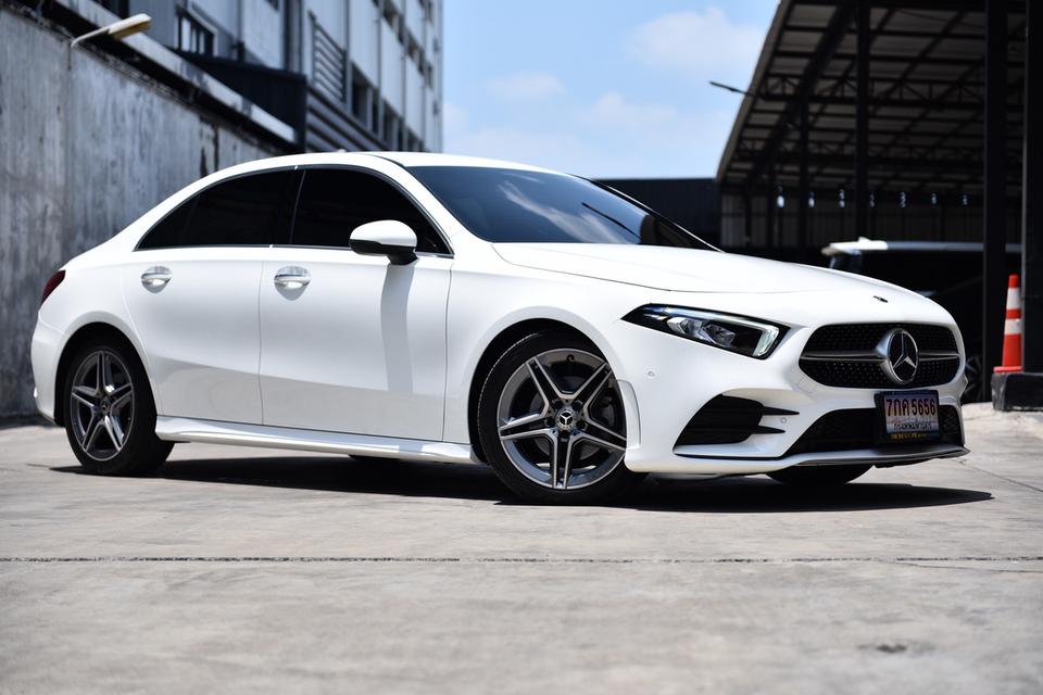 TOP OPTION เพียง 60,000 กิโล AMG DYNAMIC รถศูนย์ Benz Thailand ทะเบียนคืน"🎊🎖️2022 Mercedes-Benz A200 AMG Dynamic W177