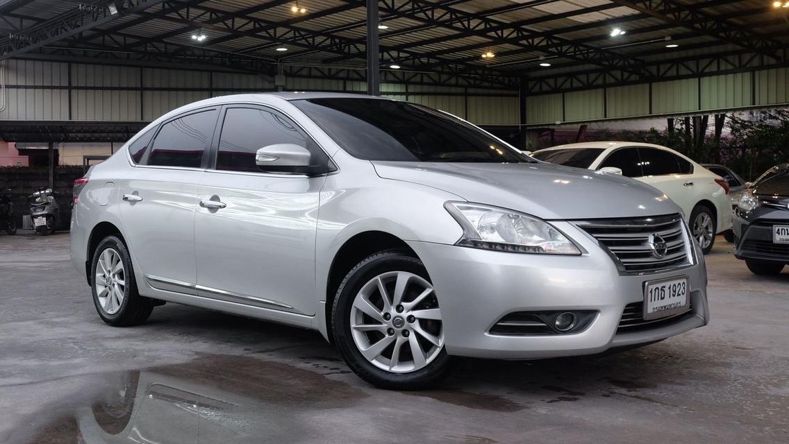 (แจ้งรหัสรถ KN1923) NISSAN SYLPHY, 1.8V NAVI ปี2013 ประกันป.1