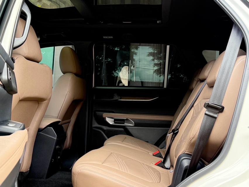 2024 FORD EVEREST 2.0 BI TURBO TITANIUM PLUS 4WD รถมือเดียว 18,000 กม สภาพป้ายแดง รถไม่เคยมีอุบัติเหตุครับ 14