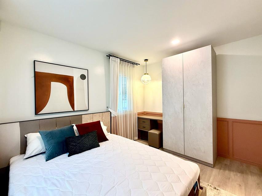 ให้เช่าด่วน! บ้านเดี่ยวหรู Villaggio (2) ศรีนครินทร์-บางนา 219 ตร.ม. 5 นอน 4 น้ำ บ้านหน้าสวน พร้อม EV Charger ใกล้ Mega บางนา 5 นาที 8