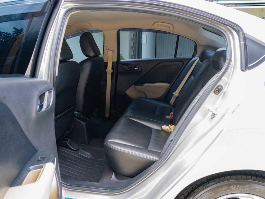 Honda City 1.5 V+ ปีจด 2015 รูปที่ 12