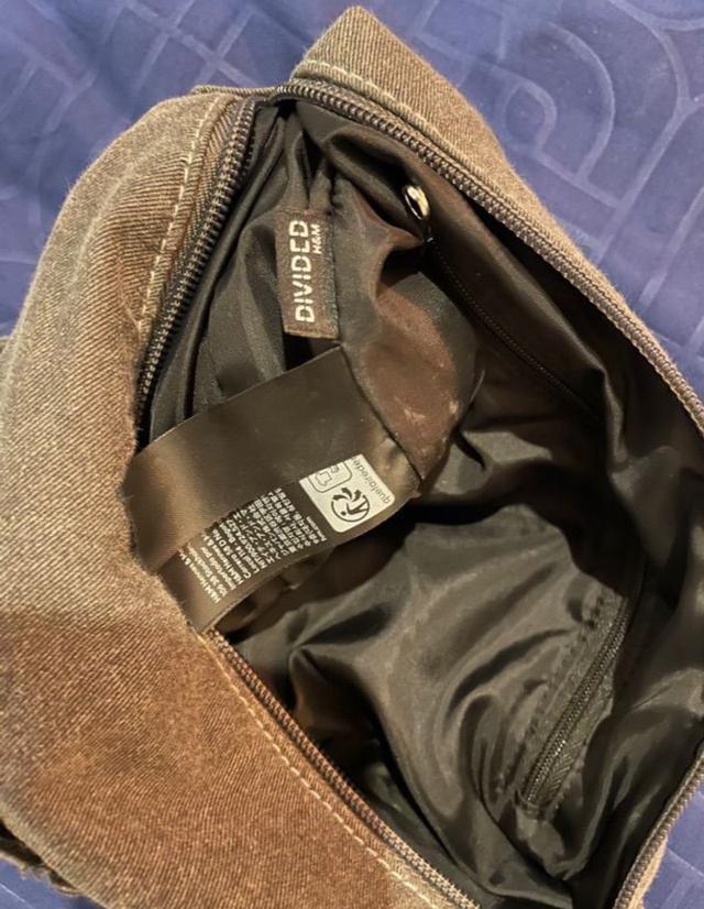 กระเป๋าสะพายข้าง H&M 3