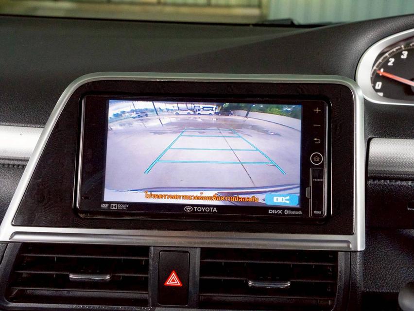 TOYOTA SIENTA 1.5V ปีจด 2017  8