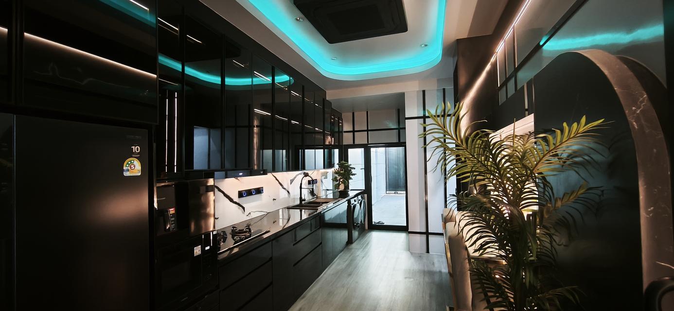 Luxury Pool villa for sale Pattya 11