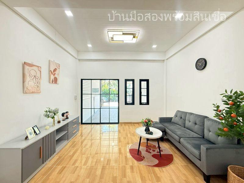 หมู่บ้านมหาลาภ 2 มิตรไมตรี 7