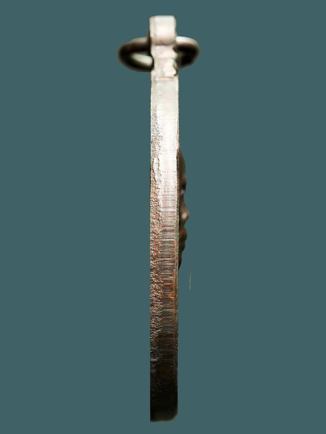 เหรียญหลวงพ่อคูณ ปี 17...เก่า เดิมๆ 4