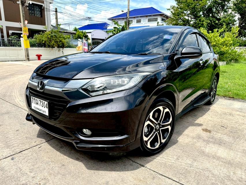 HRV 1.8EL SUNROOF ปี2018 รถบ้าน สภาพสวย เข้าศูนย์ทุกระยะ บุ้คเซอร์วิสครบ