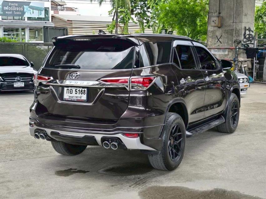 Toyota Fortuner 2.4V ปี16 6