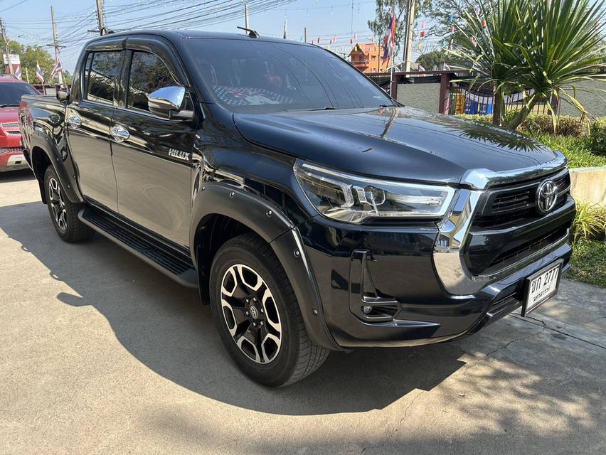 รถกระบะสี่ประตู โตโยต้า รุ่นรีโว พรีรันเดอร รูปที่ 5