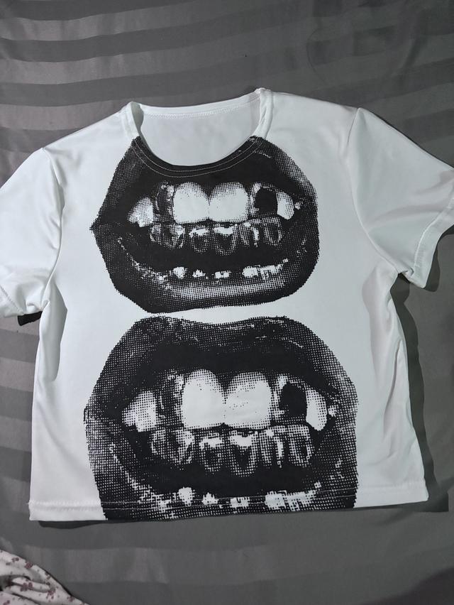 เสื้อครอบสาวแซ่บบบบบบ