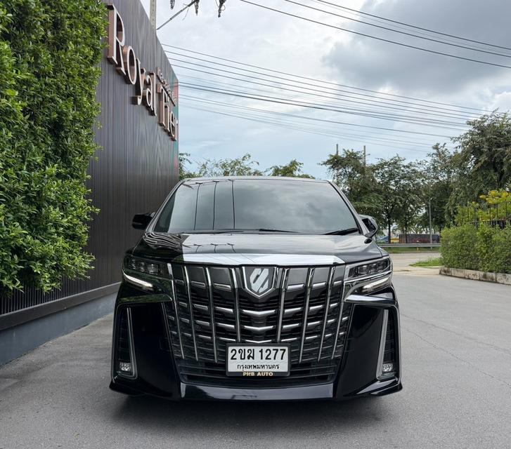 TOYOTA ALPHARD 2.5 SC package สีดำ ปี2021 รถมือเดียว สีเดิม เข้าศูนย์ Toyota ตลอดทุกระยะเจ้าของดูแลอย่างดี ไม่มีชนหนักจมน้ำ< พลิกคว่ำ