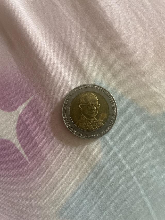 เหรียญ10 พระราชพิธีฉลองสิริราชสมบัตรครบ 60ปี รูปที่ 2