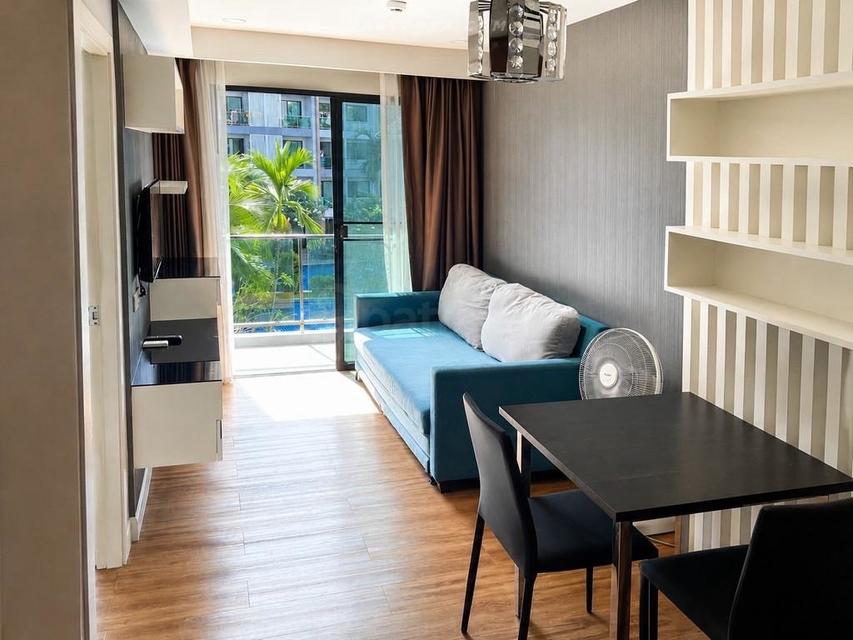 For Sale — Pool View Condo with Tenant at Dusit Grand Park 1 PattayaCondo for sale at Dusit Grand Park 1 Pattaya, sold with an existing tenant 4