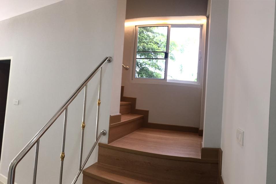 🏡✨ ให้เช่าบ้านเดี่ยวสองชั้น บ้านนอกโครงการ ทำเลใกล้เมือง ตั้งอยู่ในชุมชนคุณภาพ 🌿 ซอยเงียบสงบ เป็นส่วนตัว เหมาะสำหรับอยู่อาศัย 🏠💙 13