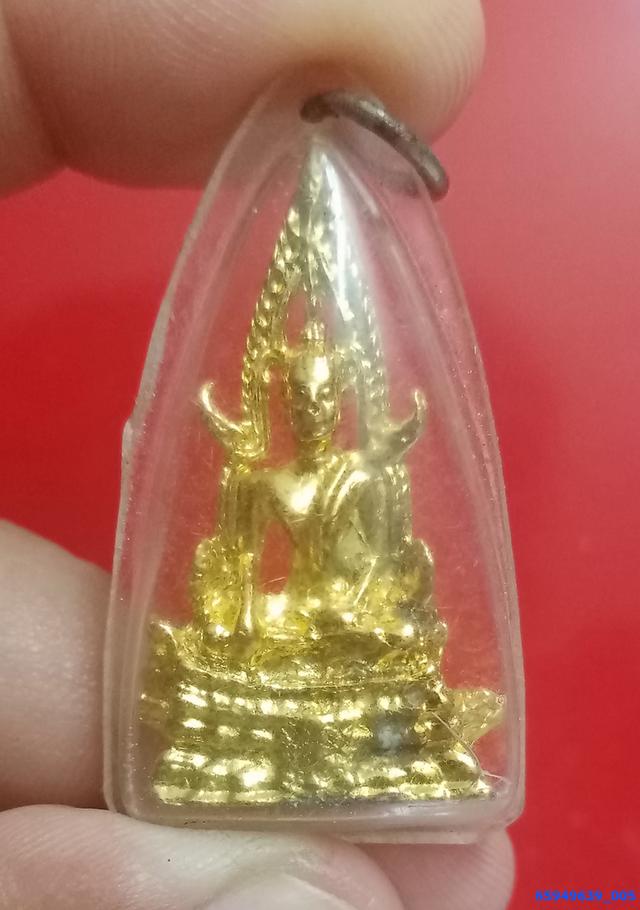 รูปหล่อพระพุทธชินราชเลี่ยมพลาสติก