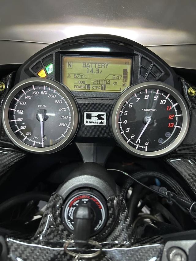 🔥เดือดสุดๆ ของแต่งแสนกว่า Kawasaki ZX14R ปี 2013 12