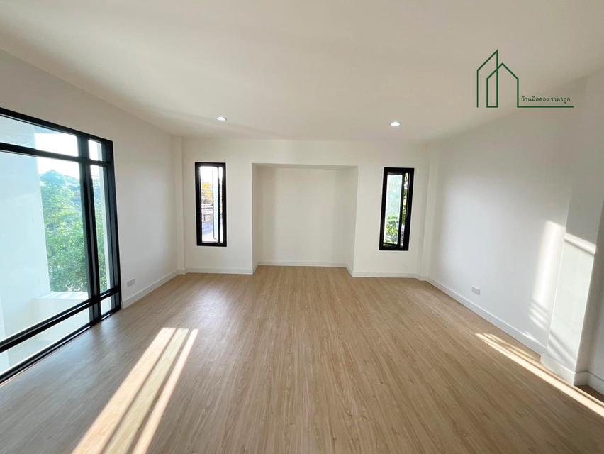 บ้านเดี่ยว หลังใหญ่ หมู่บ้านพุทธชาติไพรเวทโฮม พุทธมณฑลสาย4 ศาลายา ฟรีโอน   4