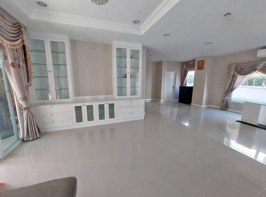 บ้านเดี่ยว 2 ชั้น หมู่บ้านเดอะเซนโทรวงแหวน-อ่อนนุชลาดกระบัง พร้อมเข้าอยู่ ทำเลดี เดินทางสะดวก ใกล้โรบินสัน ลาดกระบัง 3